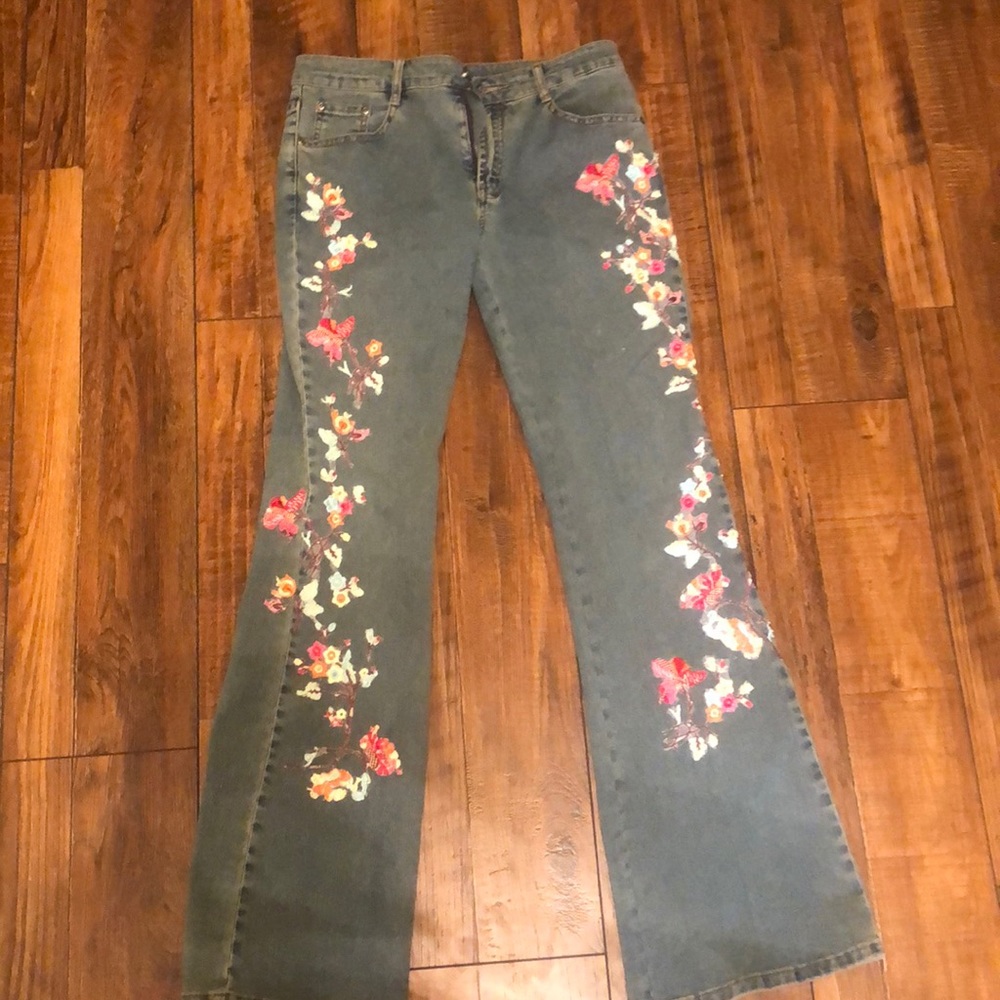 A.Z.I size 30 jeans